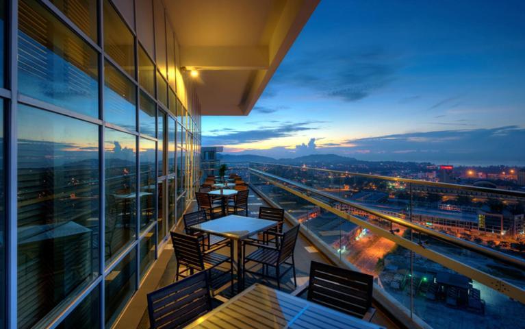 Zenith Hotel Kuantan Kültér fotó View from the 26th floor