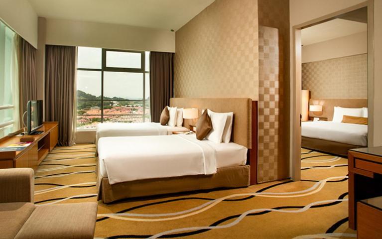 Zenith Hotel Kuantan Szoba fotó Deluxe Family Room