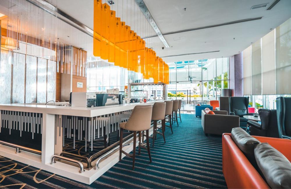 Zenith Hotel Kuantan Kültér fotó Business Center